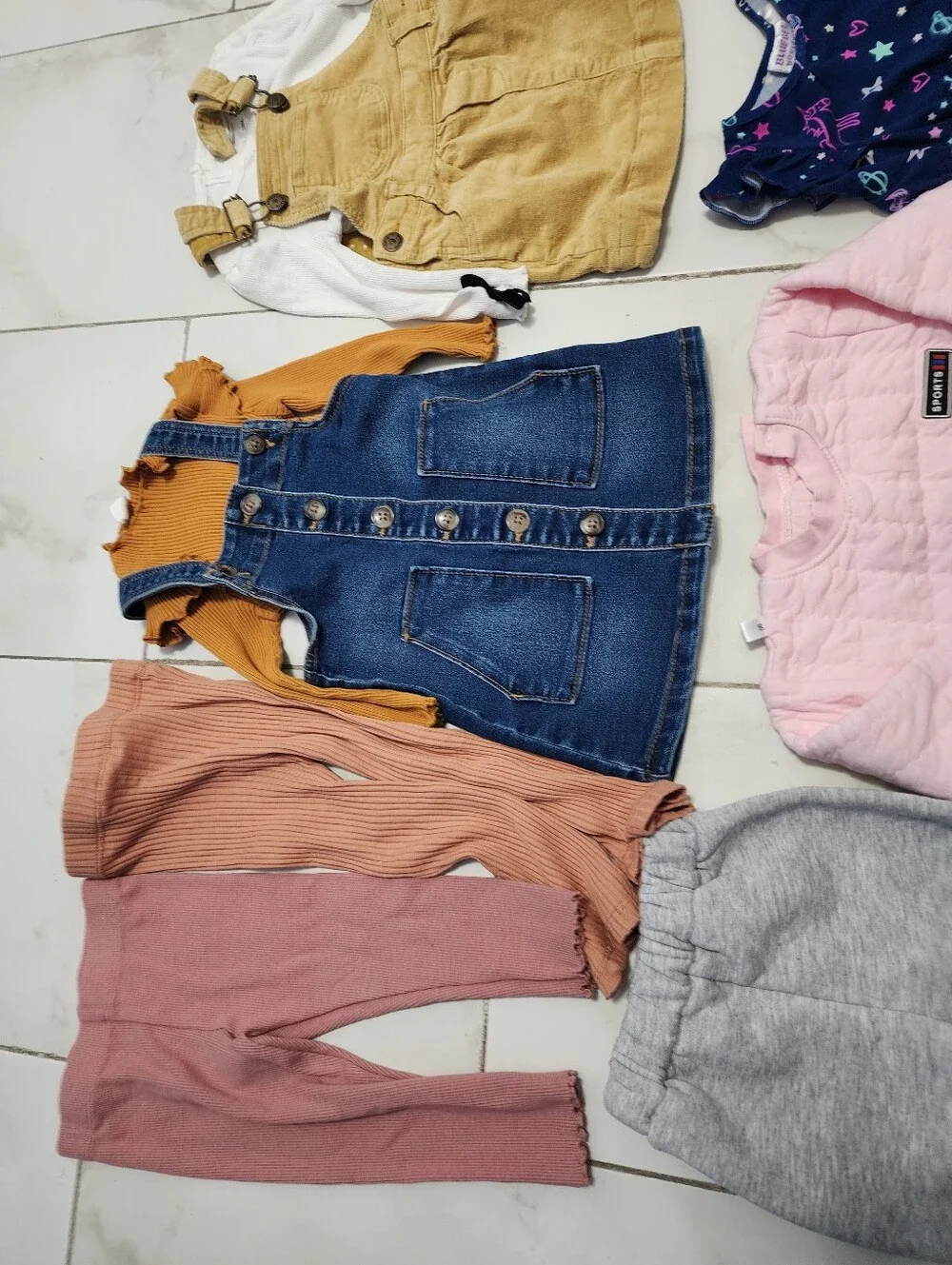Girls clothes Bundle Size 12-18 Months